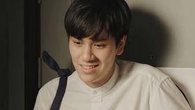 超甜国产剧吻戏视频